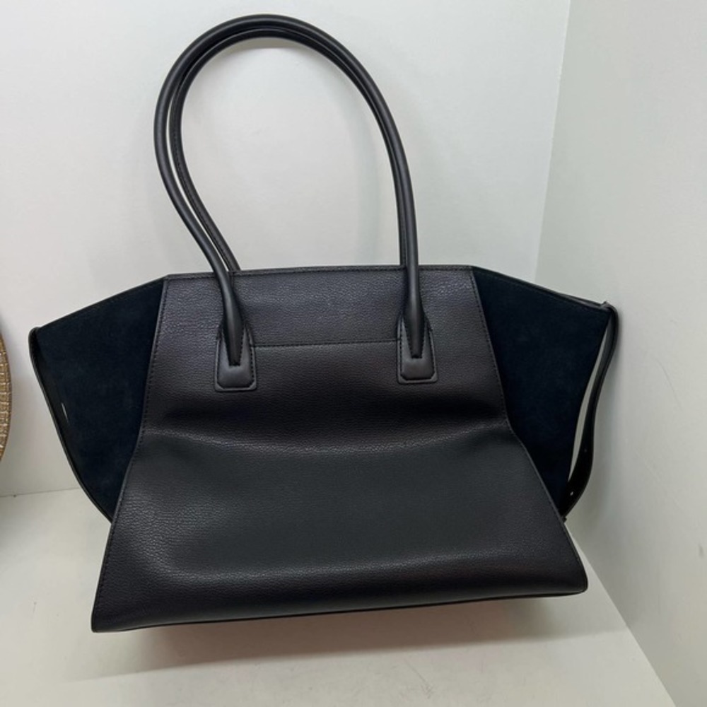 MICHAEL MICHAEL KORS Avril Extra-Large Leather Top-Zip Tote Bag black gold - Picture 4 of 12